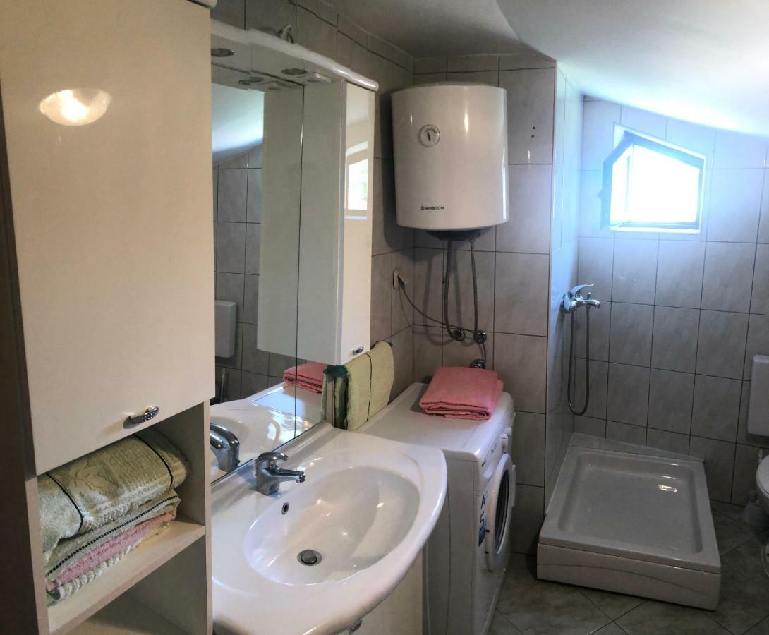 Valentino Apartment Sveti Juraj Bagian luar foto