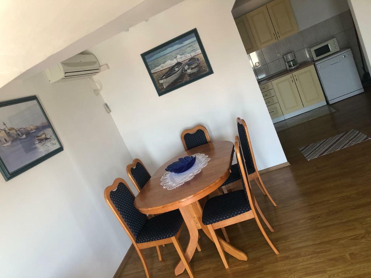 Valentino Apartment Sveti Juraj Bagian luar foto