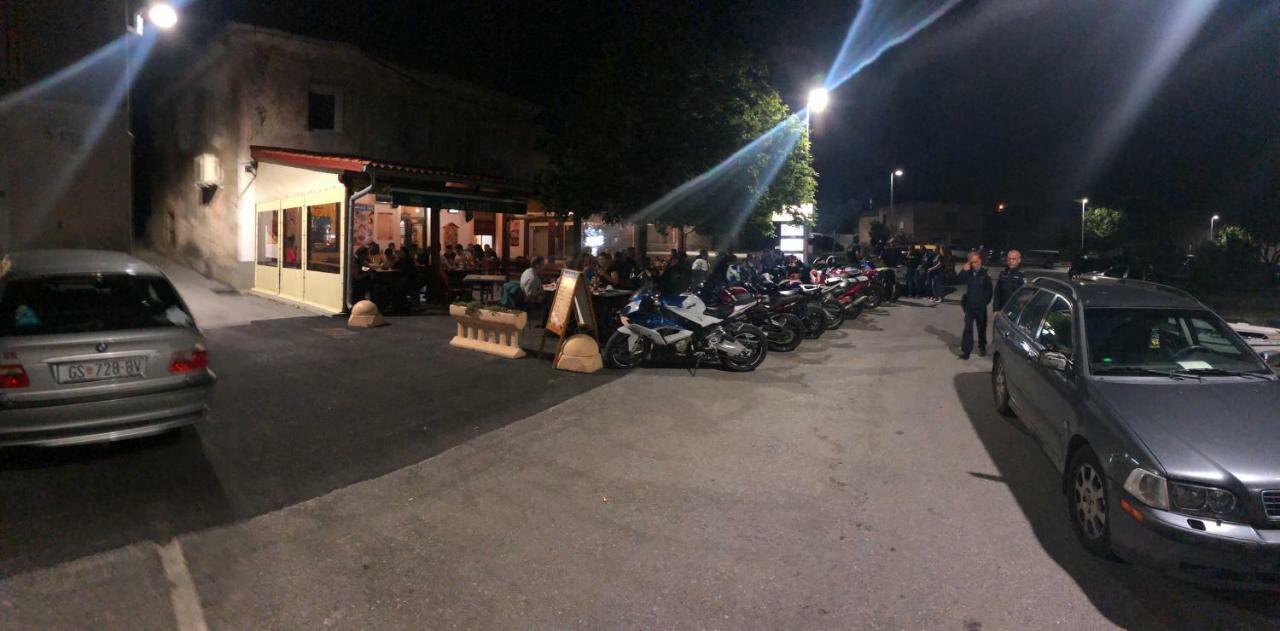 Valentino Apartment Sveti Juraj Bagian luar foto